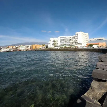 Sobre El Mar En Edificio Magallanes Apartamento
