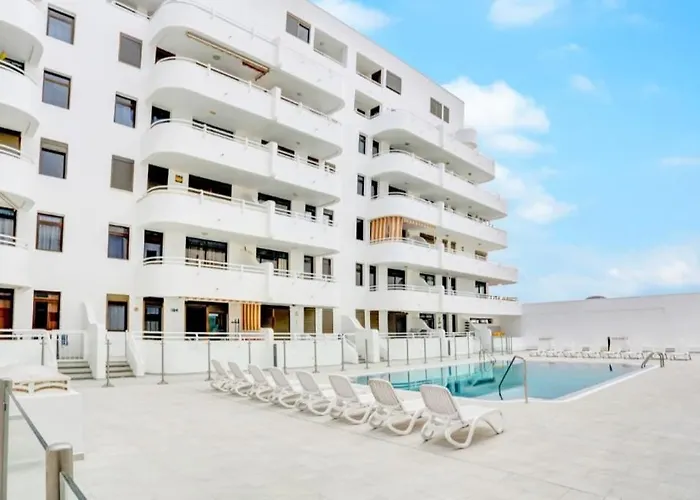 Sobre El Mar En Edificio Magallanes El Medano (Tenerife)